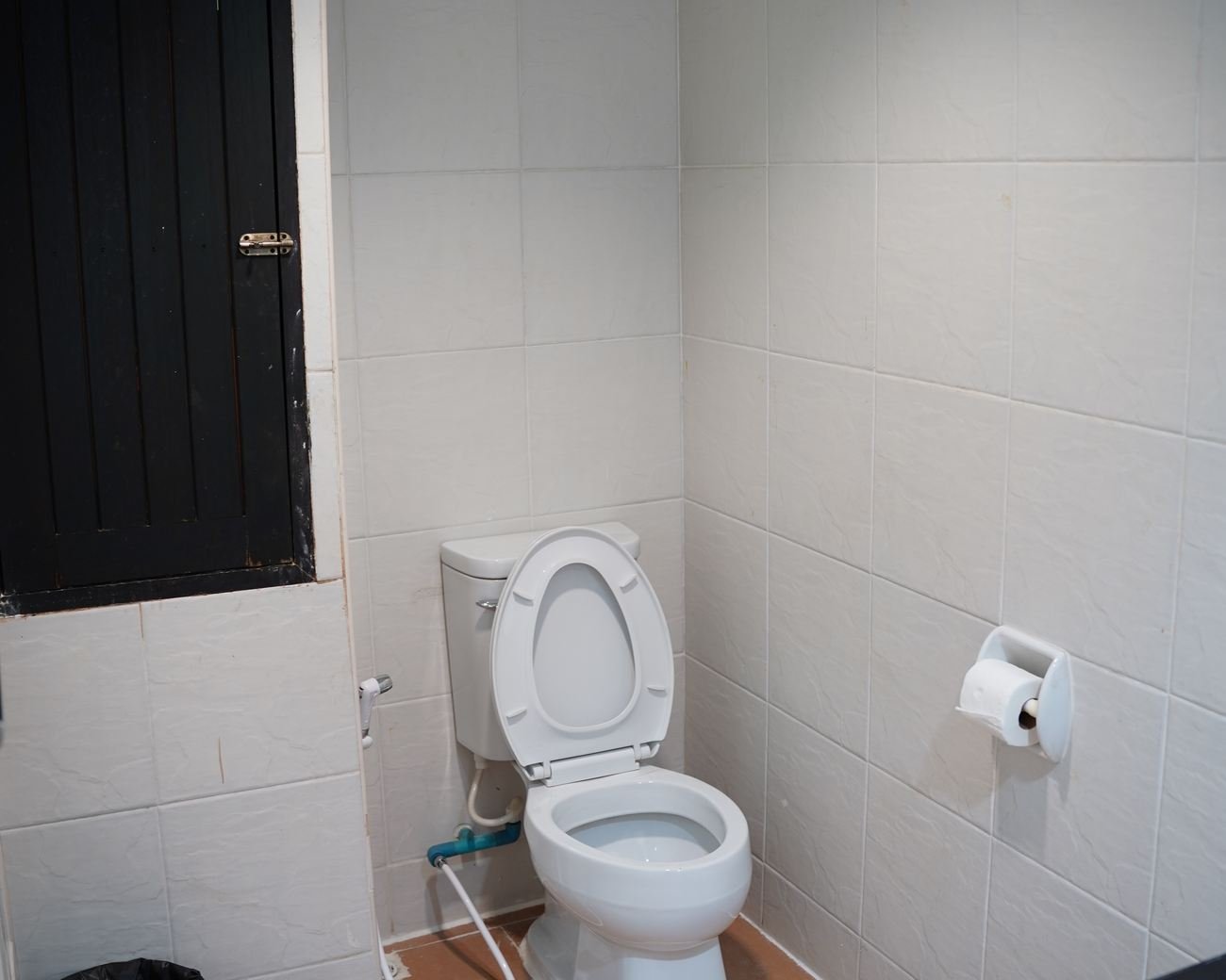 Suite bathroom with toilet